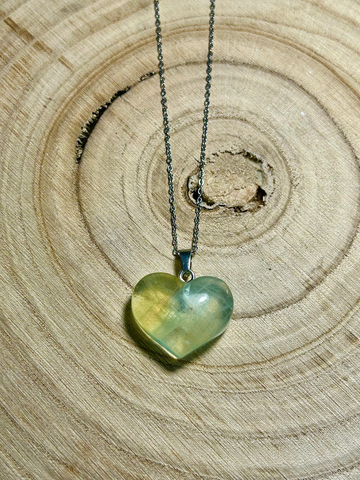 Ciondolo in fluorite cuore